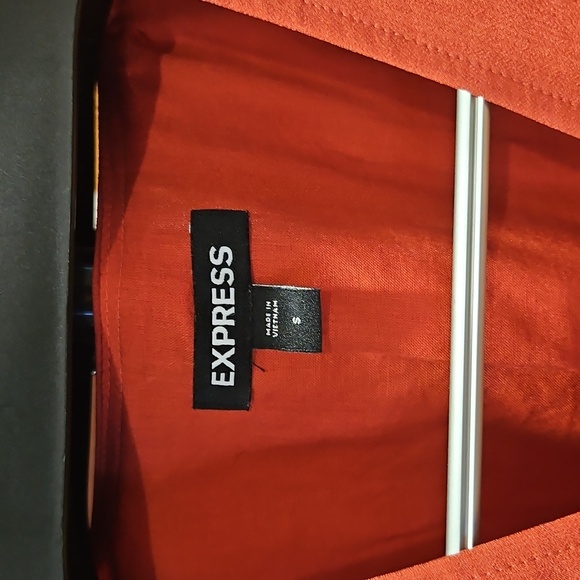 Express Top Small - Picture 2 of 10